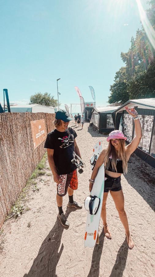 Przyczepy Kempingowe Chalupy 6, Kite Crew, W Maju Bez Przedsionkow คาวูปือ ภายนอก รูปภาพ